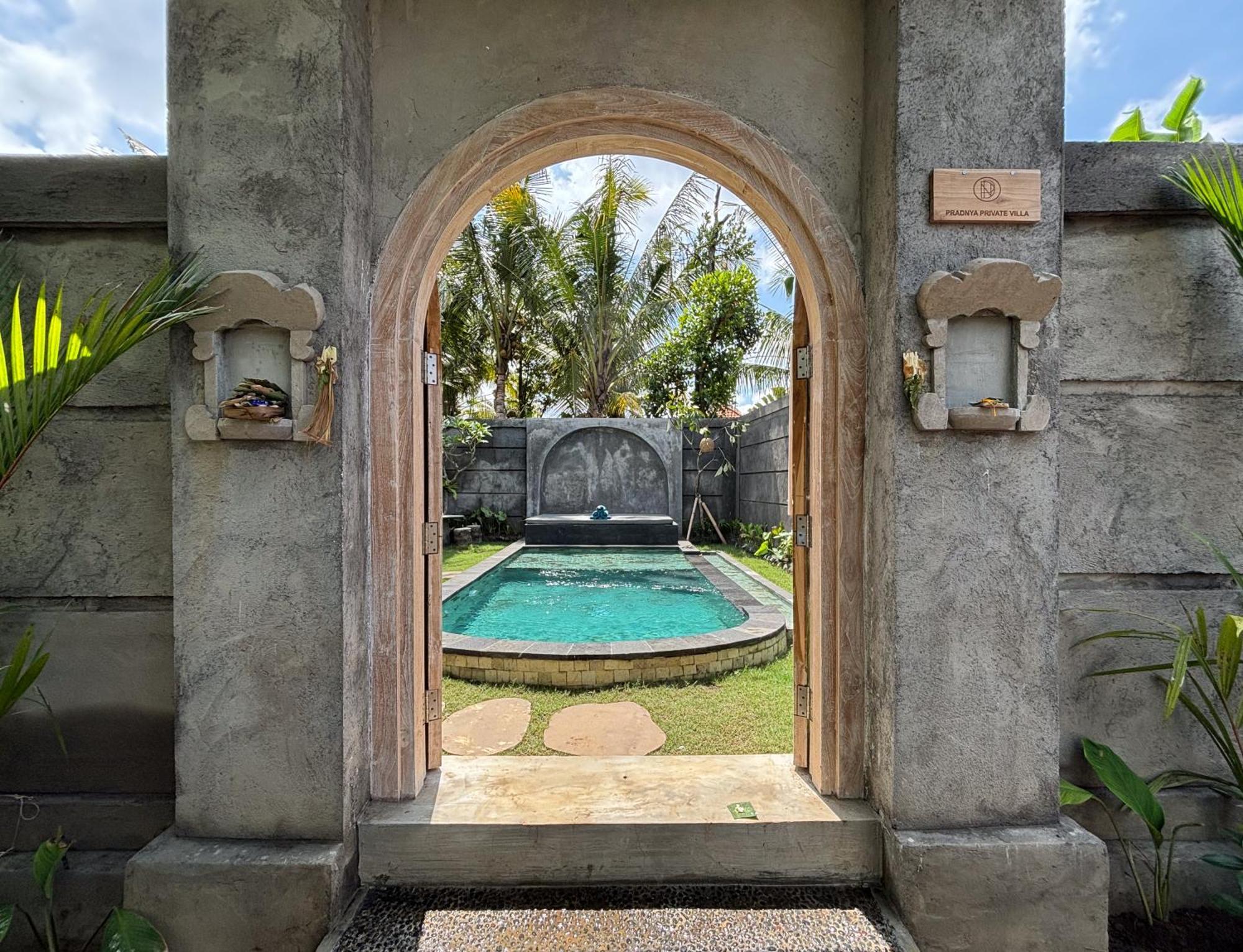 Pradnya Villa By Prasi Ubud Extérieur photo